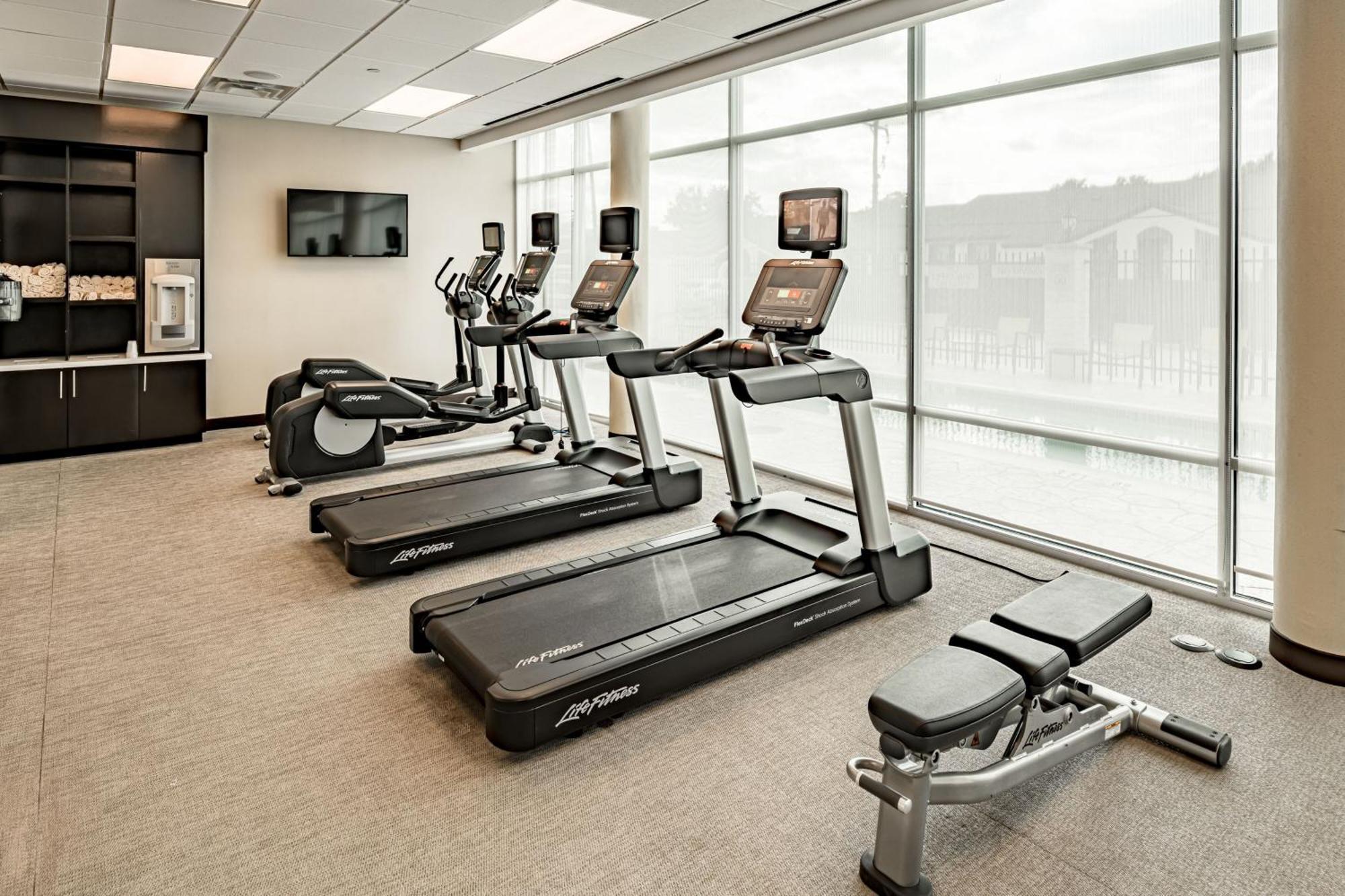 Springhill Suites Dallas Central Expressway Екстериор снимка