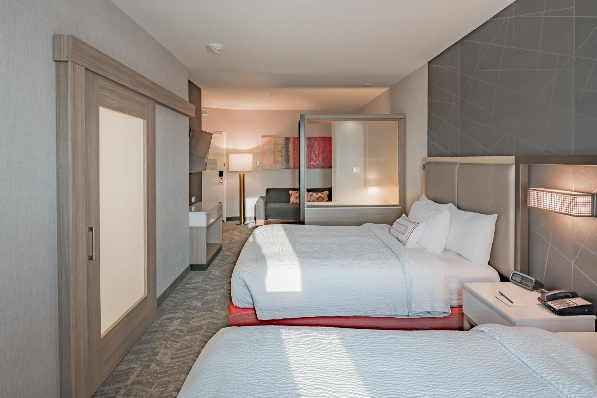Springhill Suites Dallas Central Expressway Екстериор снимка