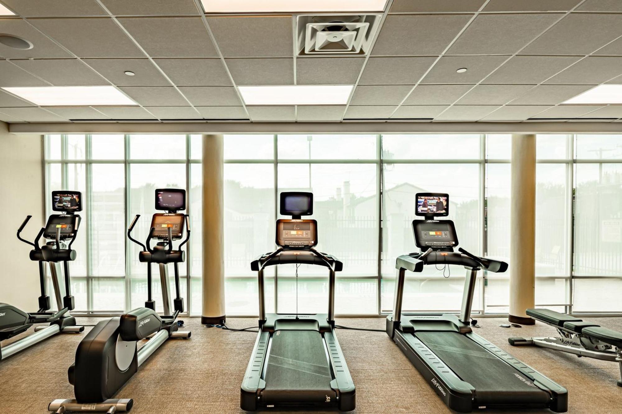 Springhill Suites Dallas Central Expressway Екстериор снимка
