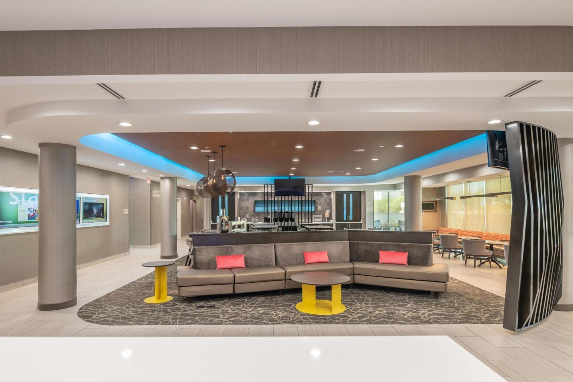 Springhill Suites Dallas Central Expressway Екстериор снимка