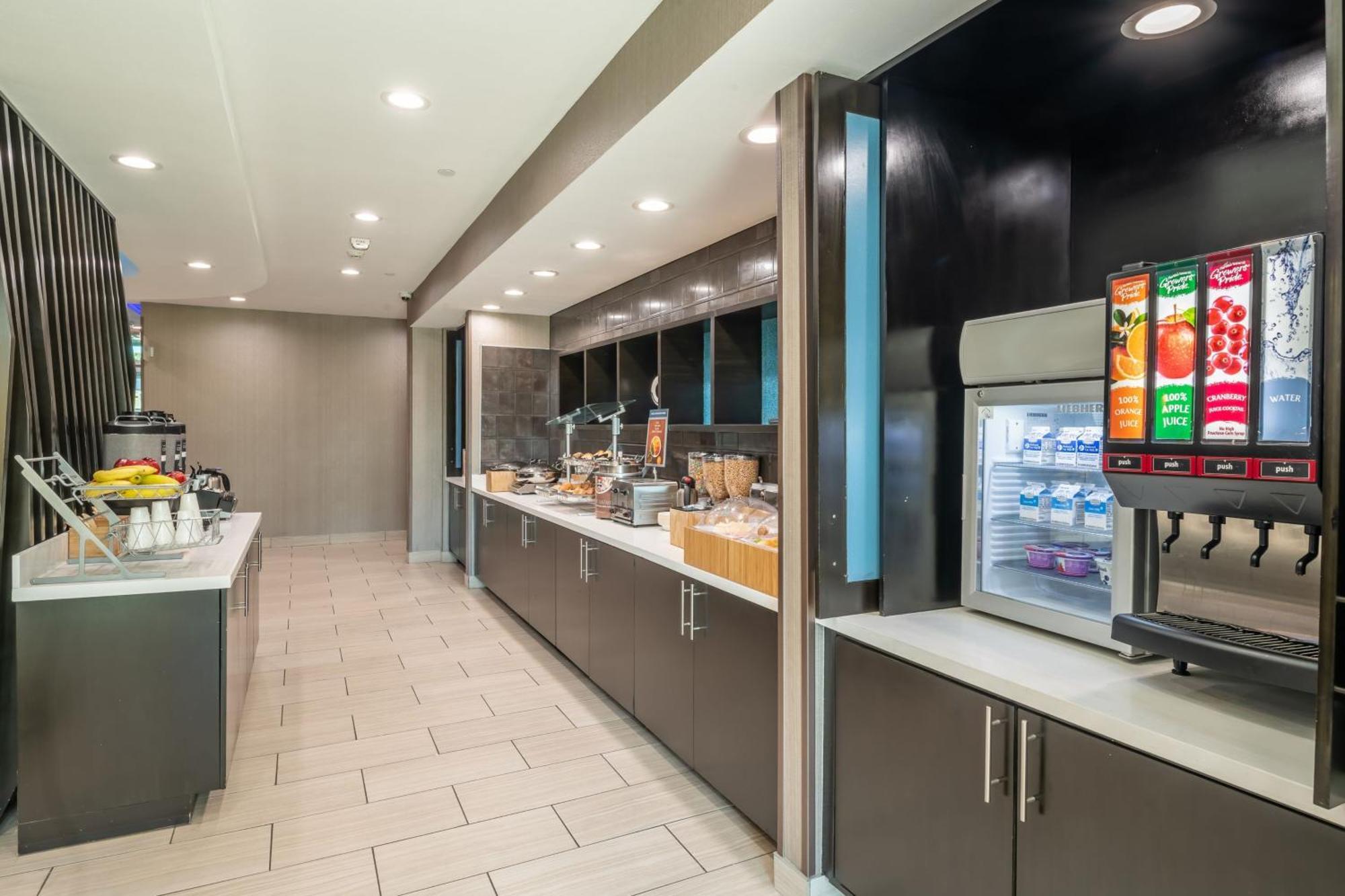 Springhill Suites Dallas Central Expressway Екстериор снимка