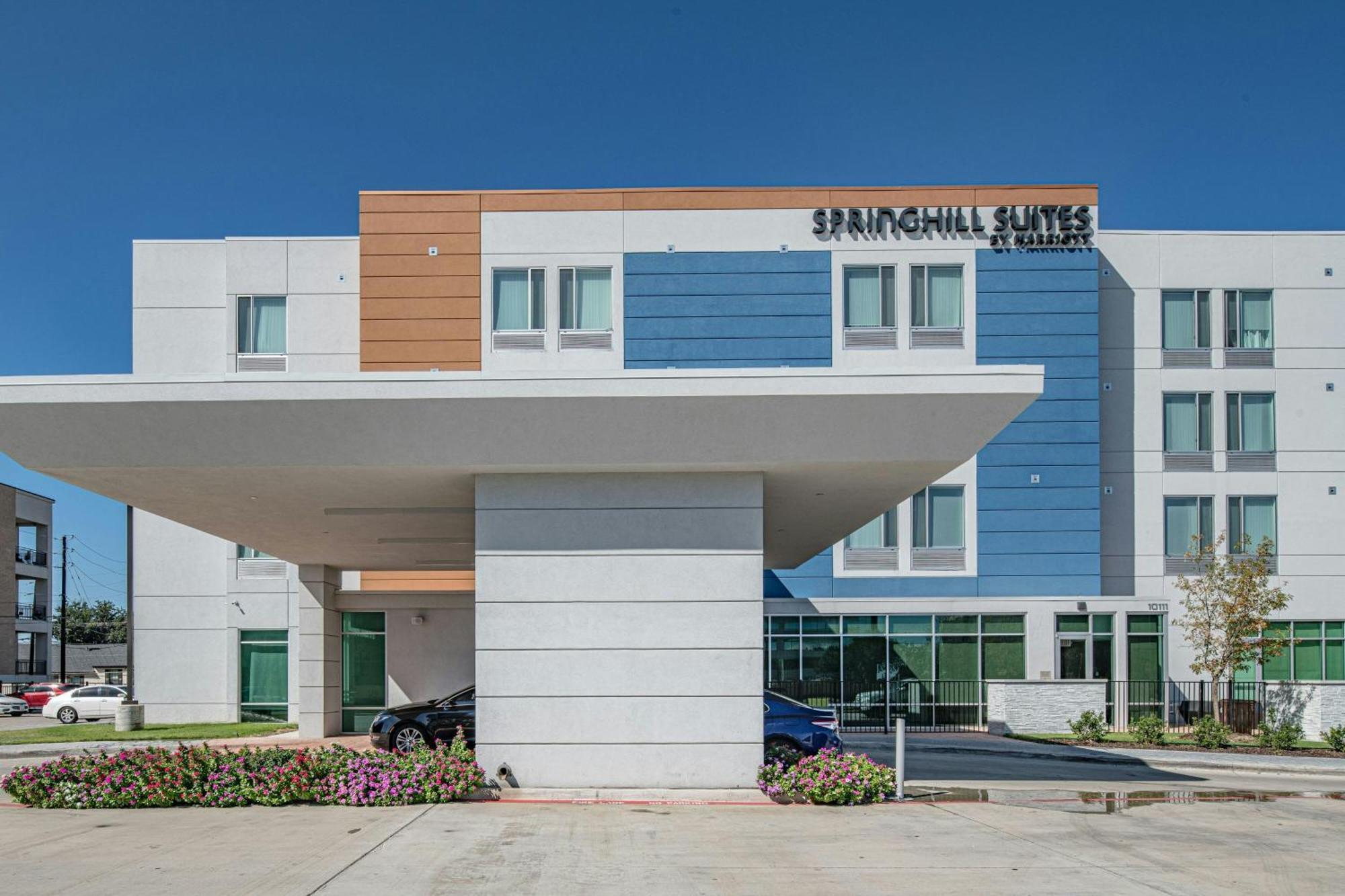 Springhill Suites Dallas Central Expressway Екстериор снимка